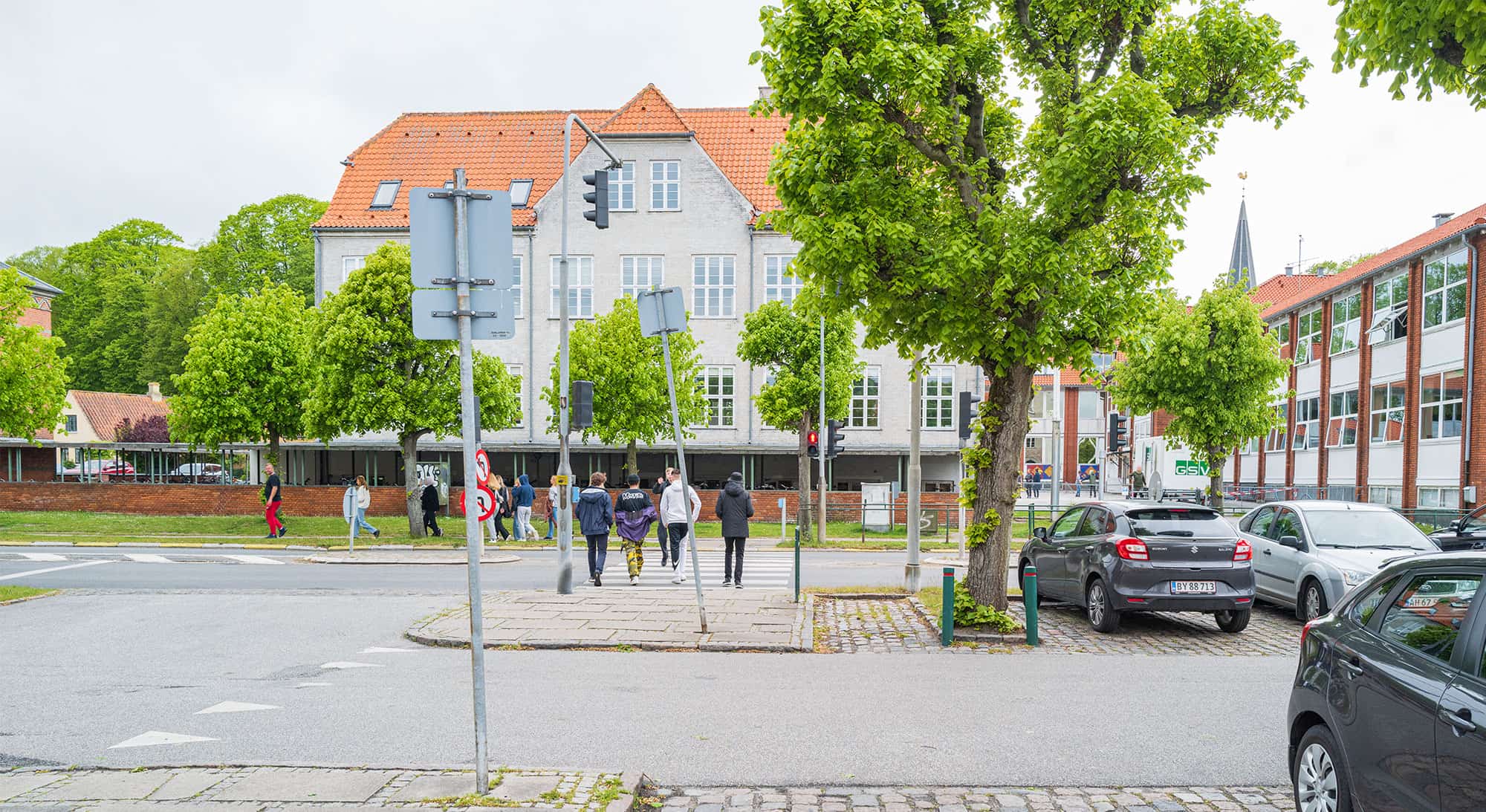 Yderligere åbning af samfundet
