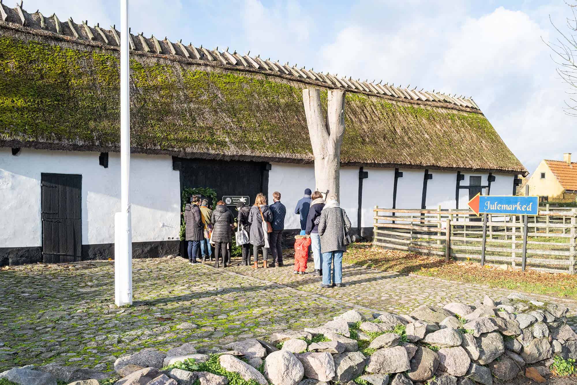 Traditionsfuldt julemarked i en coronatid