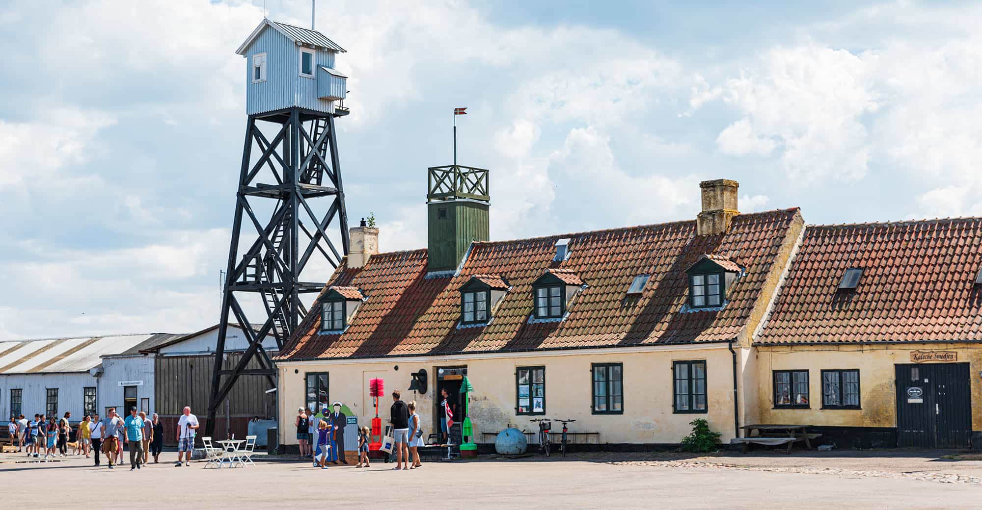 Danmarks lodshistorie – før og nu
