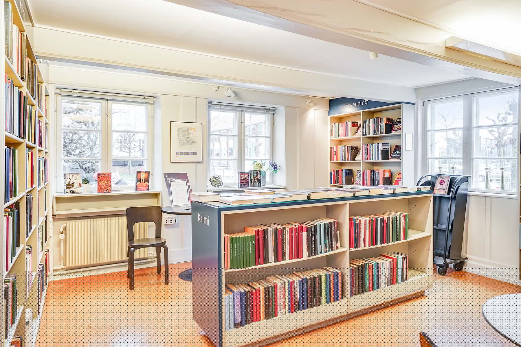 »Booktalk« på biblioteket