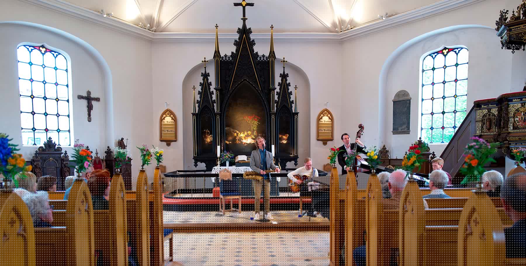 Festlig musikgudstjeneste og koncert