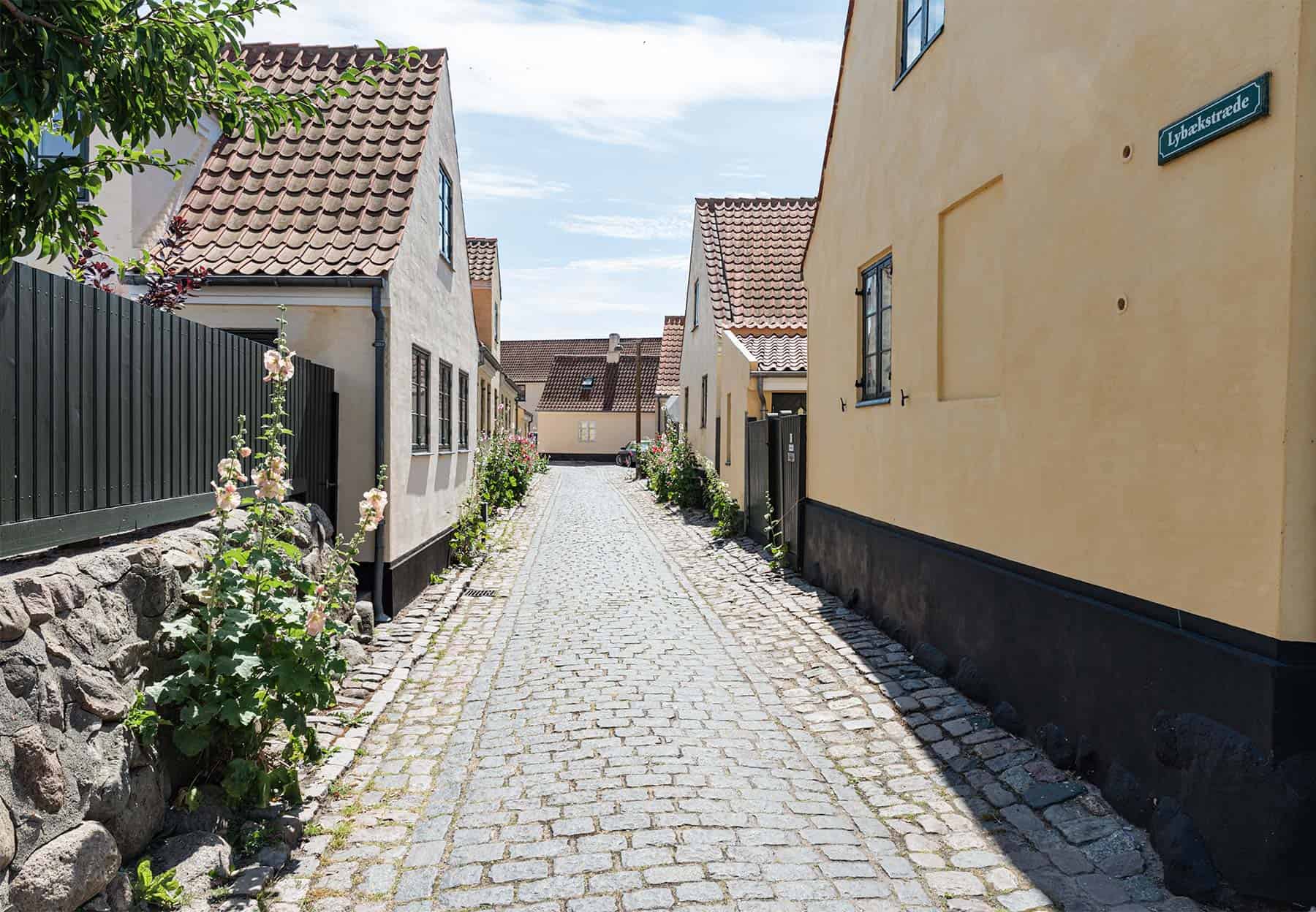 Lokalhistorisk tema – historien bag: Lybækstræde