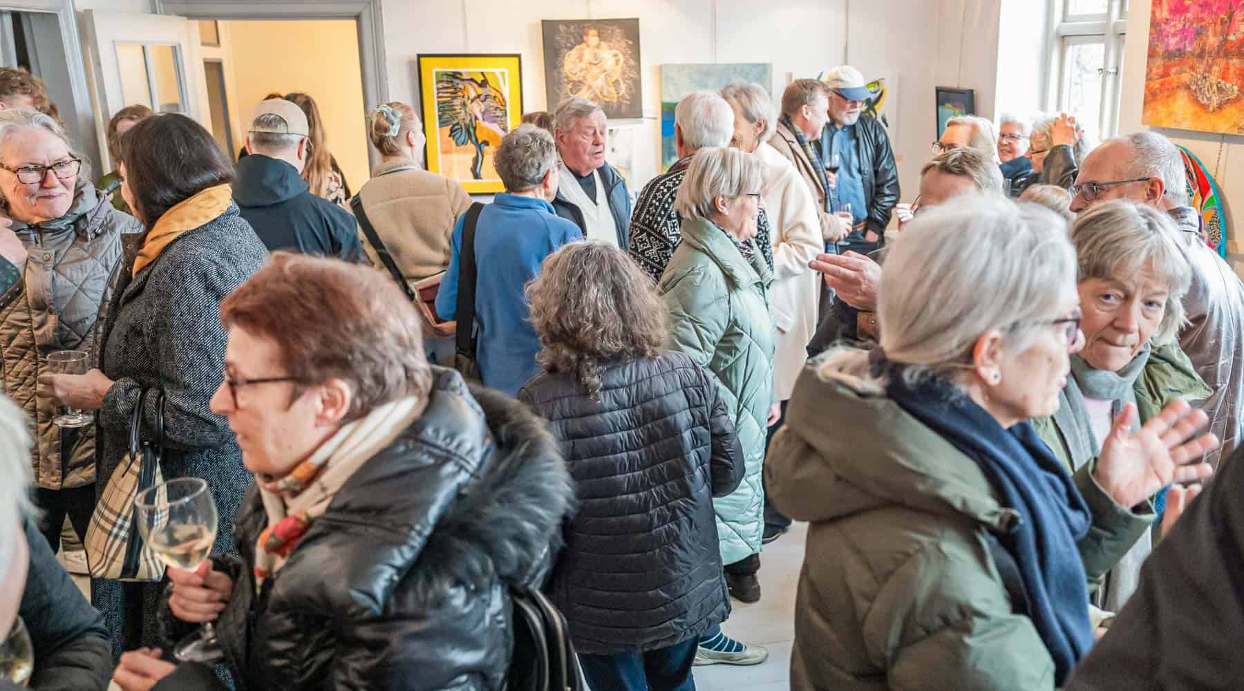 Mange gæster til fernisering