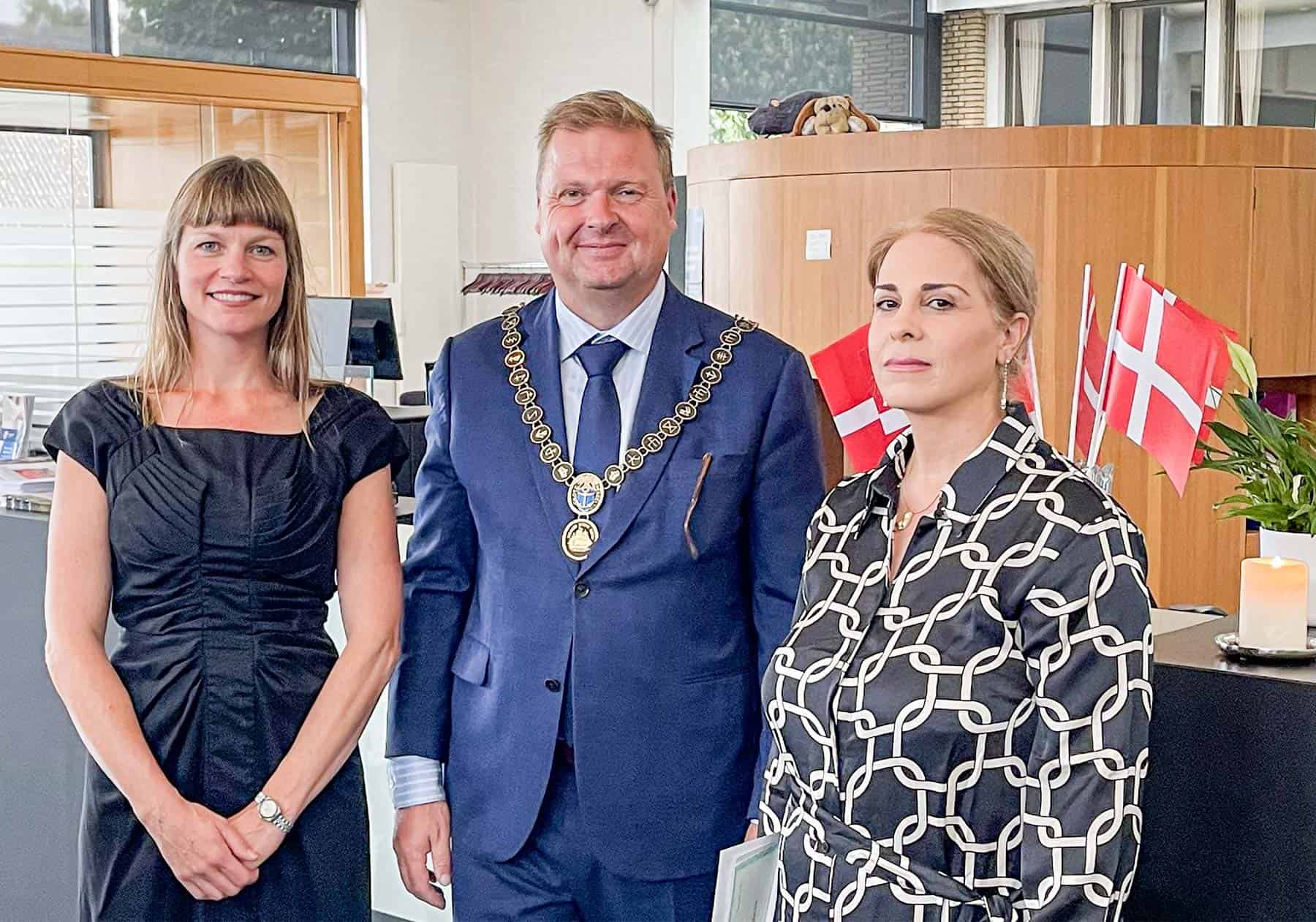 Statsborgerskab givet med et håndtryk