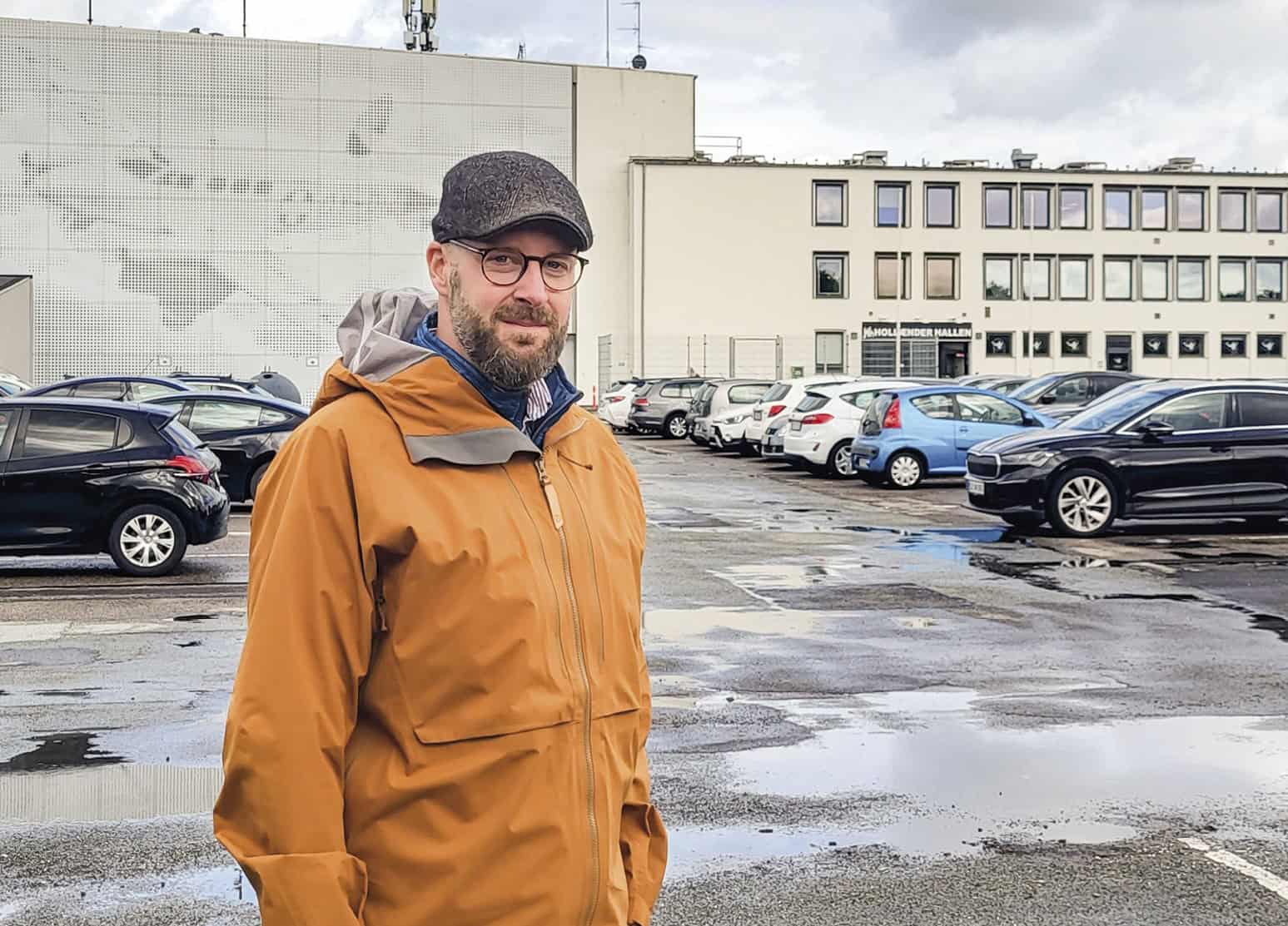 Hollænderhallens skjulte historie er med i ny bog