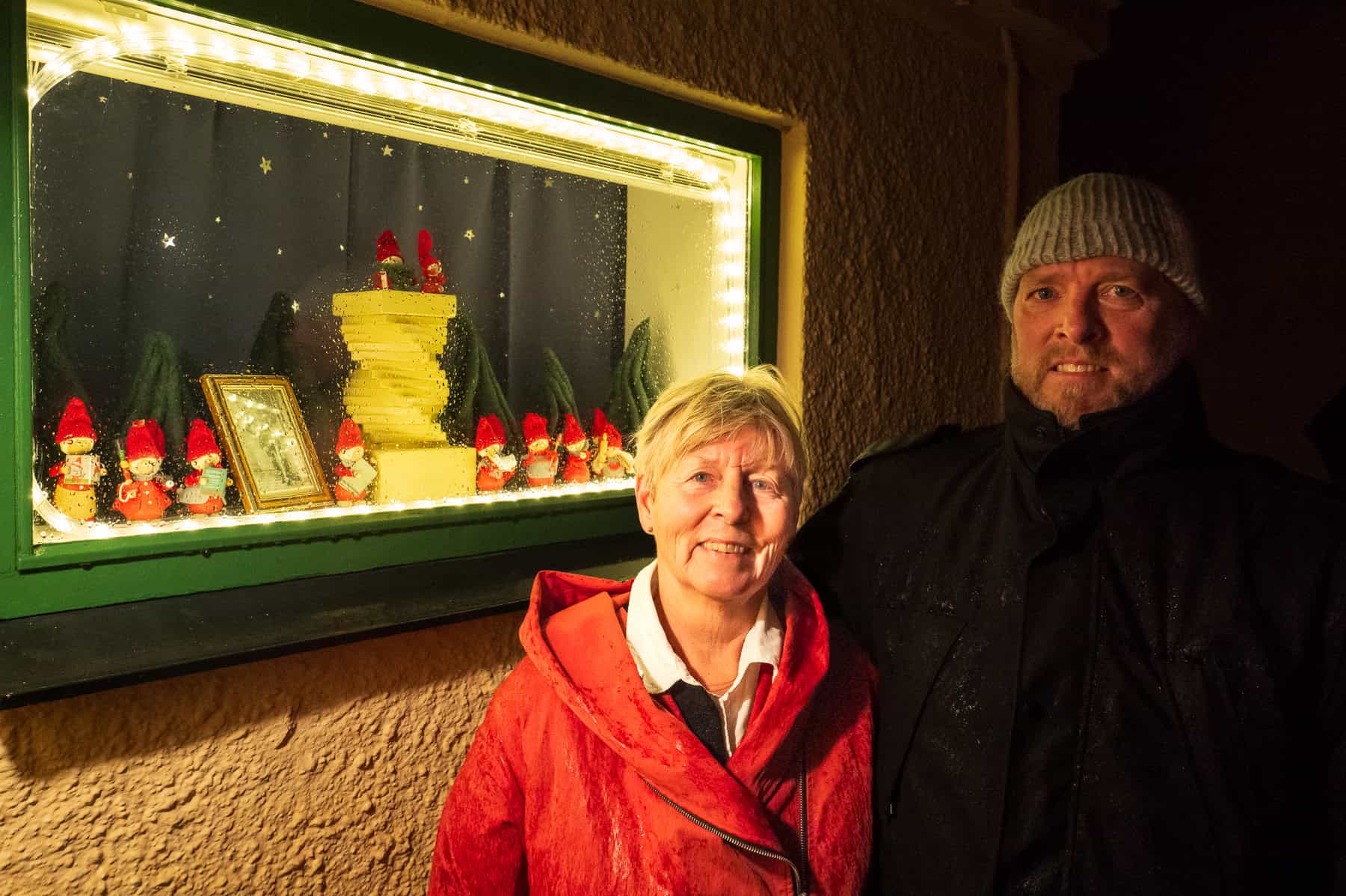 Levende Låger: Familiehistorier og julehygge i regnvejr