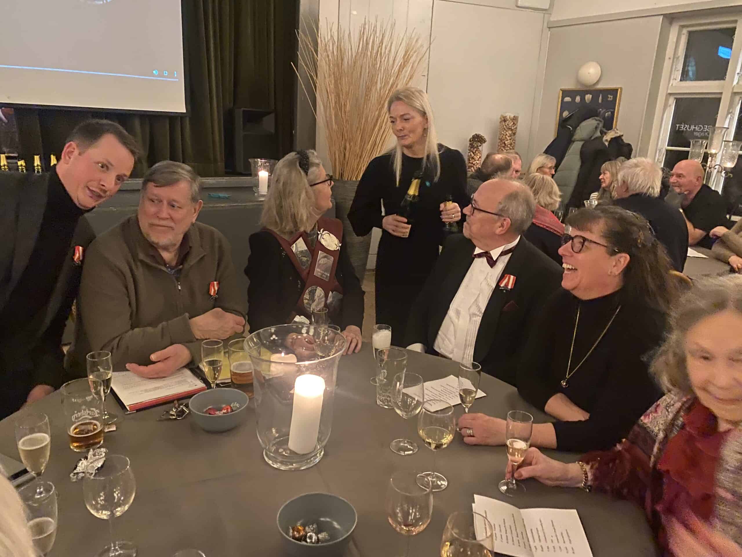 Borgerforeningens nytårskur: Champagne, film og højt humør