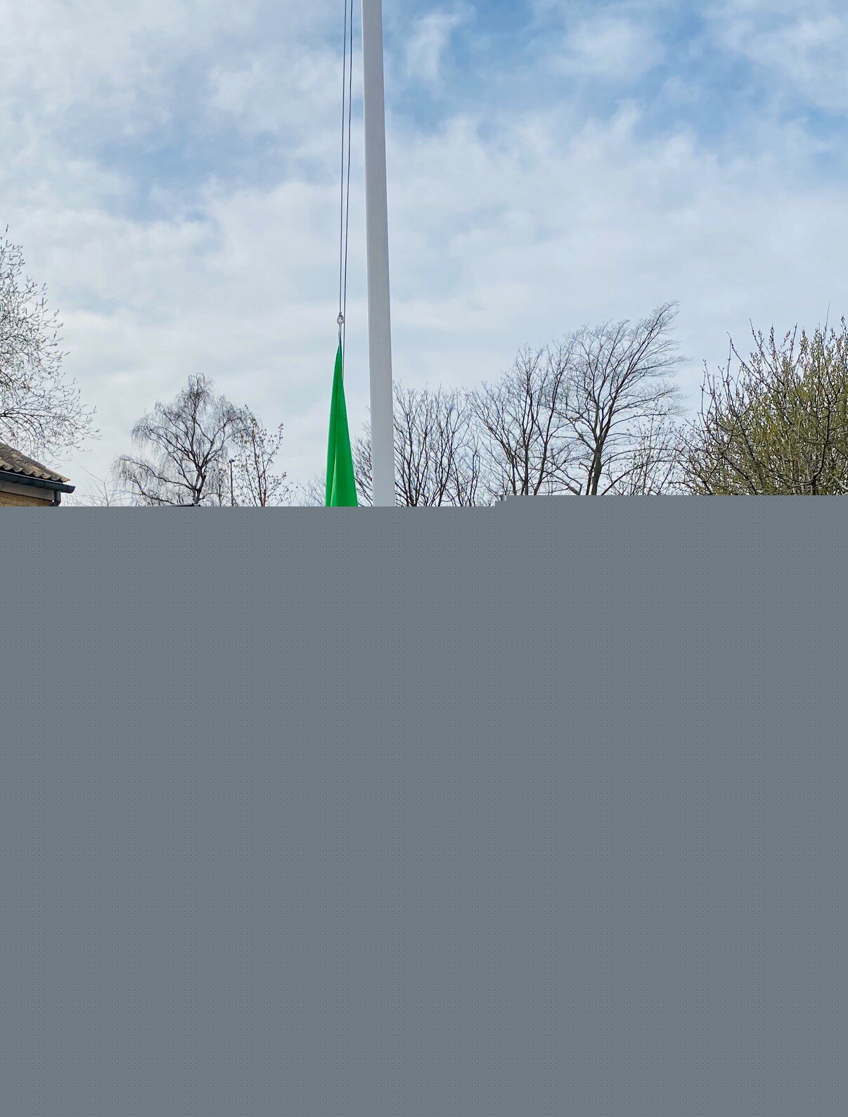 Harevænget hædres med bæredygtighedsflag