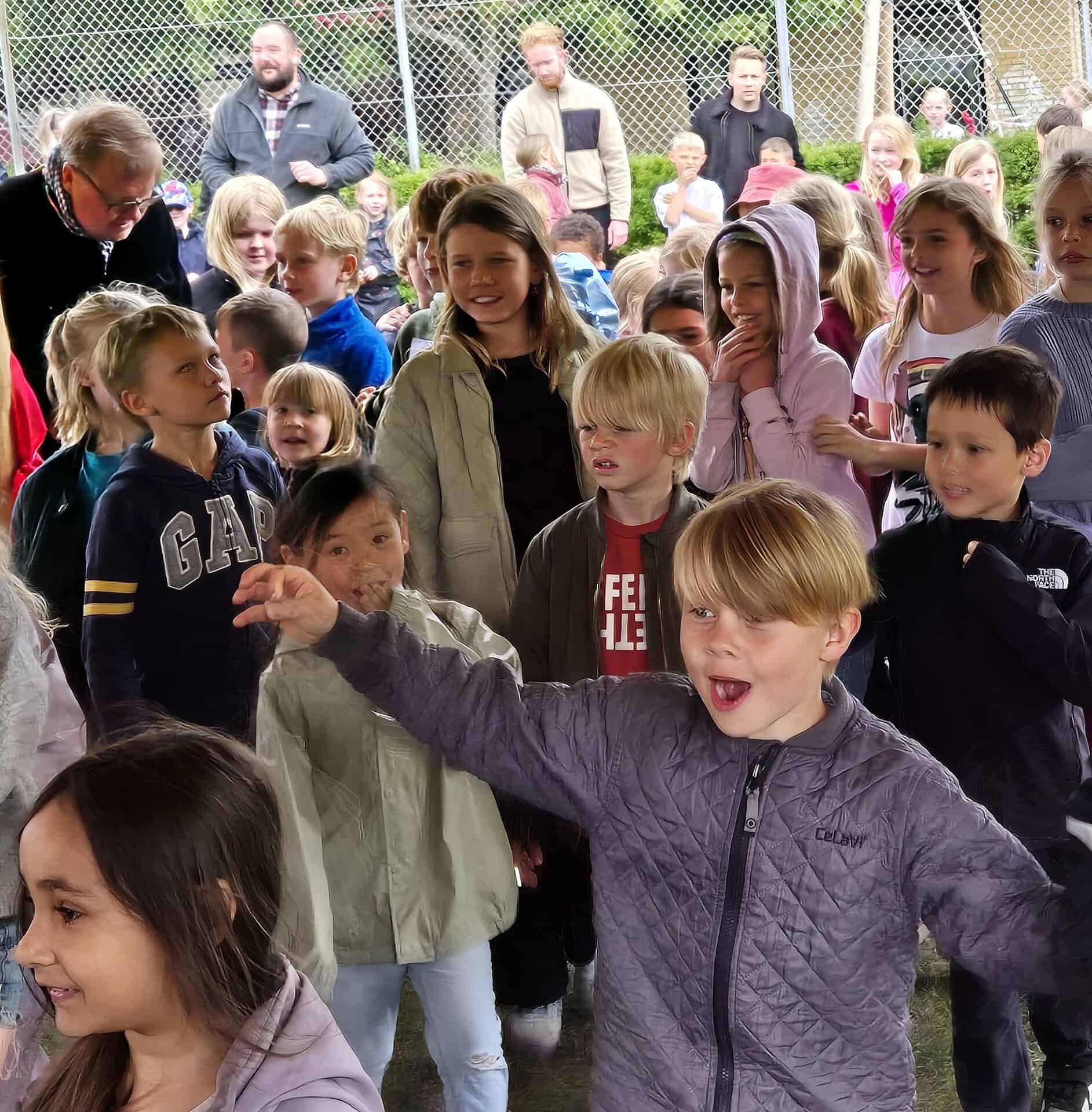Bedre opsyn skal hindre for mange børn i klasserne