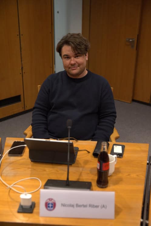 Udvalgsformand: Det må vi finde en løsning på