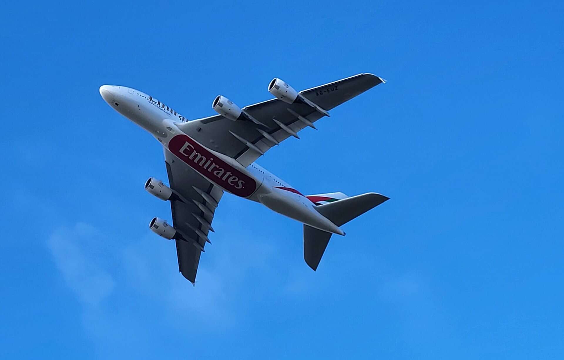 Kommunen skal tjekke prisen på måling af støj og forurening fra lufthavnen