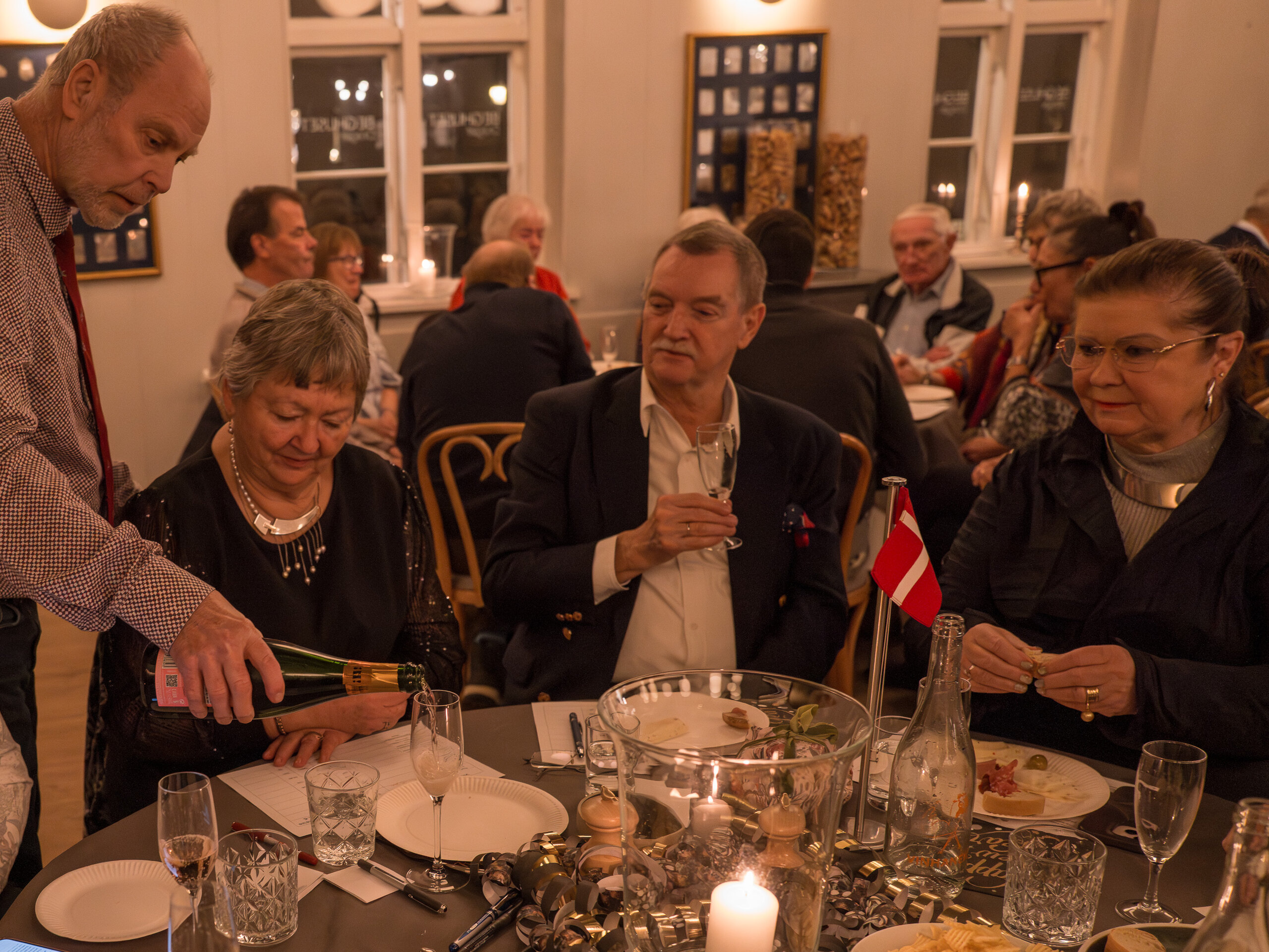 Champagne og høj stemning