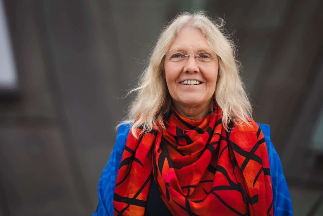 Lisbeth Dam Larsen er i valgkamp – fanget i Indien